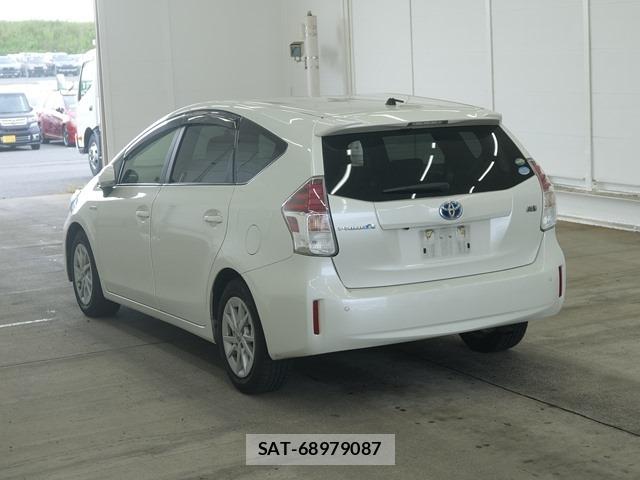 Toyota PRIUS 2015 8710337-1
