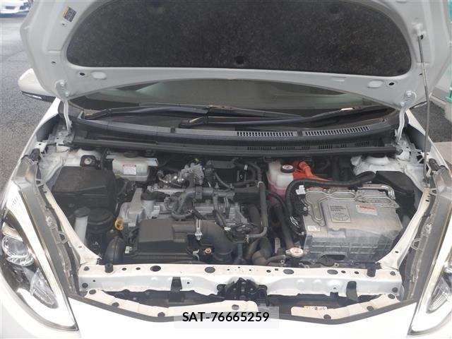 Toyota AQUA 2019 8705801-17