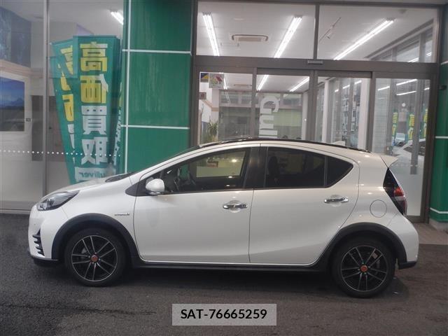 Toyota AQUA 2019 8705801-19