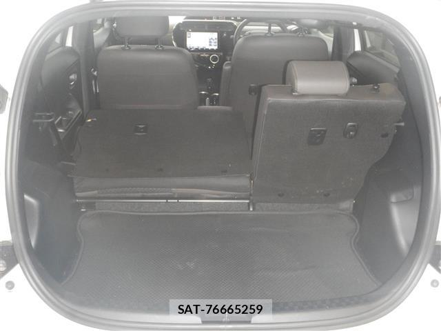 Toyota AQUA 2019 8705801-7