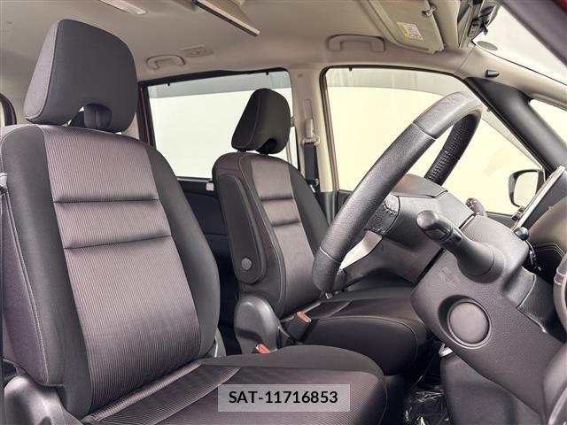 Nissan SERENA 2017 8927750-8