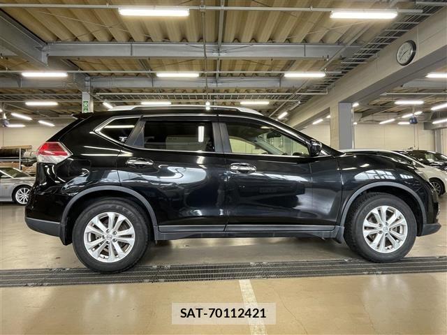 Nissan X-TRAIL 2015 8722754-1