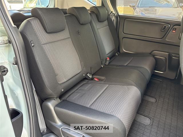 Honda FREED 2023 8684691-7
