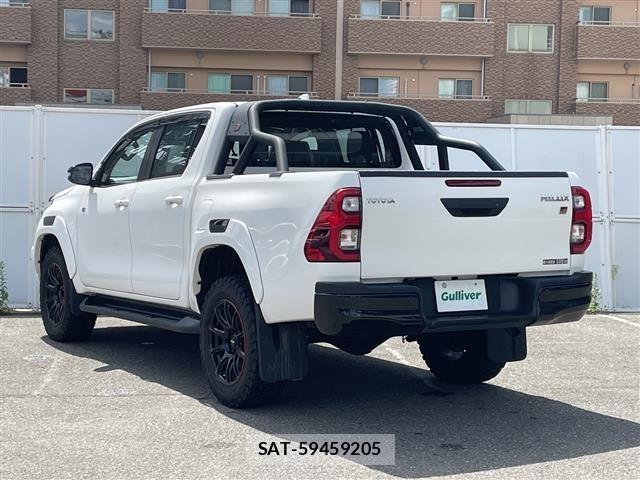 Toyota HILUX 2022 8682902-13