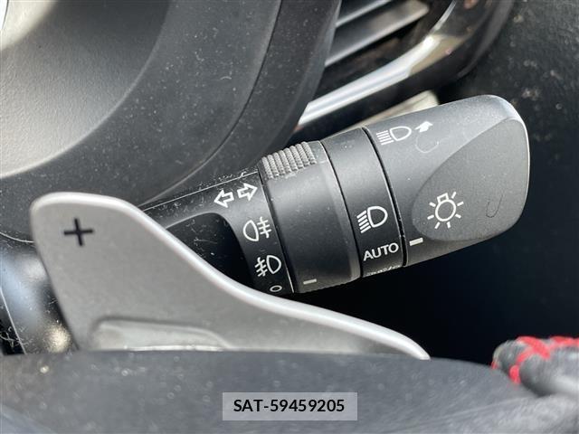Toyota HILUX 2022 8682902-3