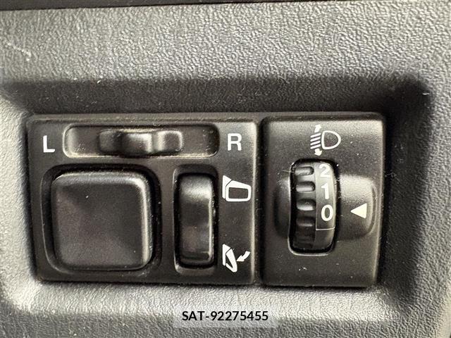 Suzuki JIMNY 2009 8932927-3