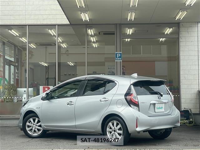 Toyota AQUA 2019 8705803-13