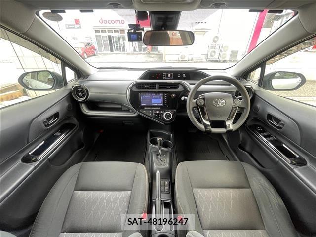 Toyota AQUA 2019 8705803-4