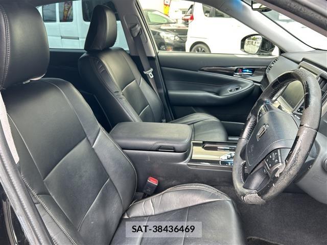 Toyota CROWN 2015 8680580-10