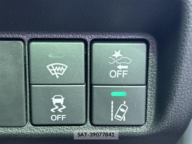 Honda SHUTTLE 2021 8947117-1