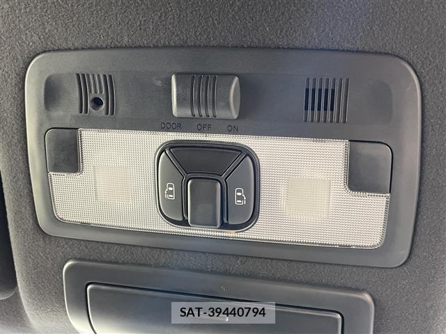 Toyota ESTIMA 2017 8692738-18