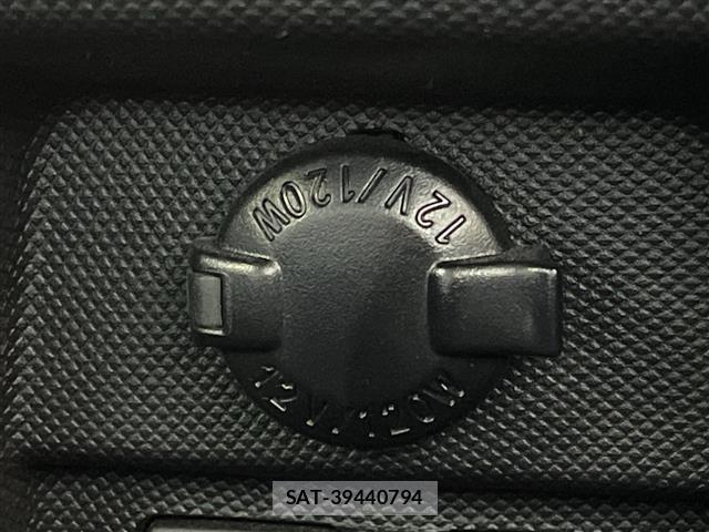 Toyota ESTIMA 2017 8692738-2
