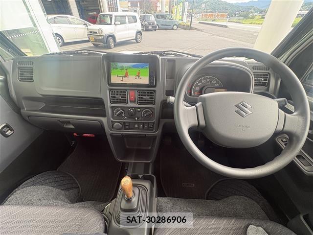 Suzuki CARRY TRUCK 2024 8697928-8
