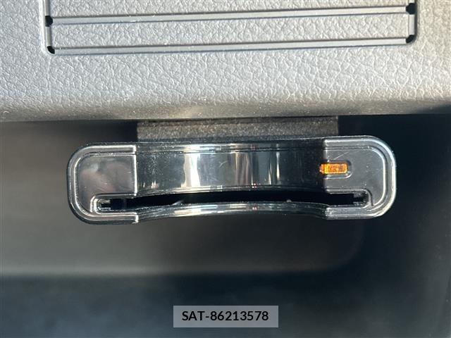 Suzuki WAGON R 2013 8921334-3