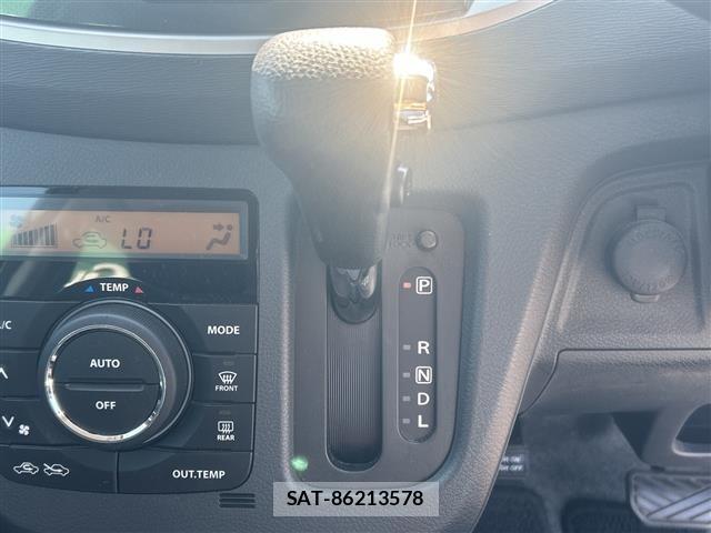 Suzuki WAGON R 2013 8921334-7