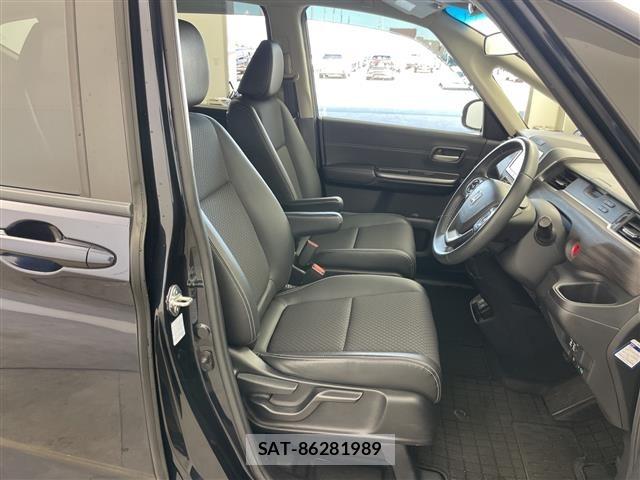 Honda FREED 2021 8684696-1