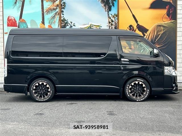 Toyota HIACE WAGON 2017 8861813-6