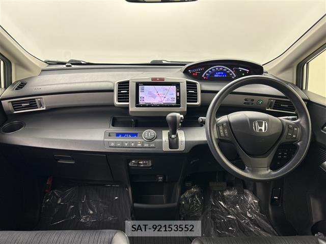 Honda FREED 2015 8952292-15