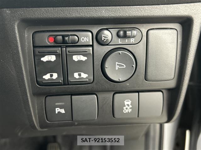 Honda FREED 2015 8952292-17