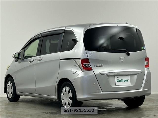 Honda FREED 2015 8952292-22