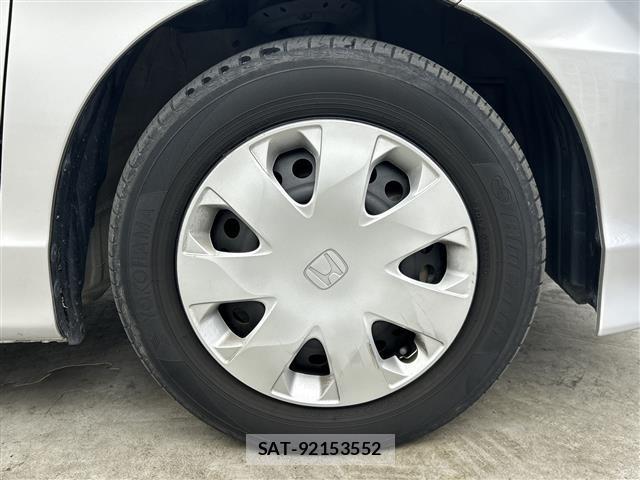 Honda FREED 2015 8952292-4