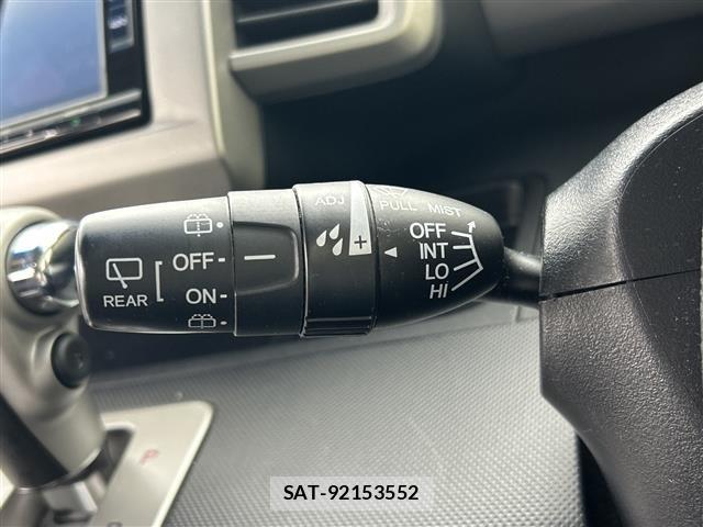 Honda FREED 2015 8952292-9