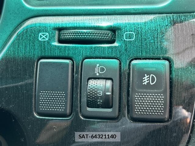 Subaru LEGACY B4 2001 8811969-9