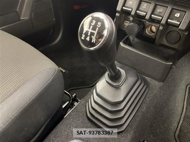 Suzuki JIMNY 2023 8932928-22