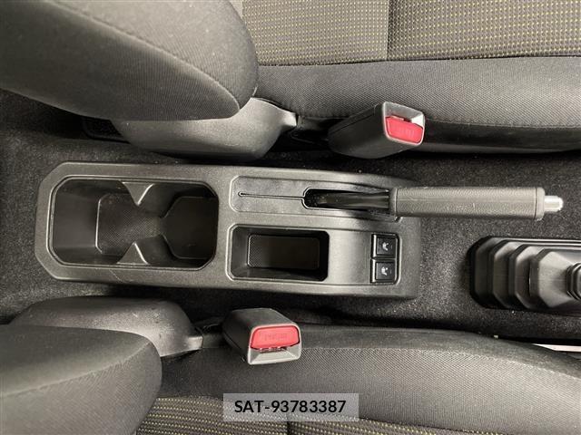 Suzuki JIMNY 2023 8932928-4