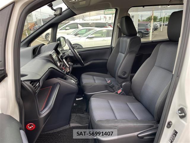 Toyota NOAH 2015 8683581-10