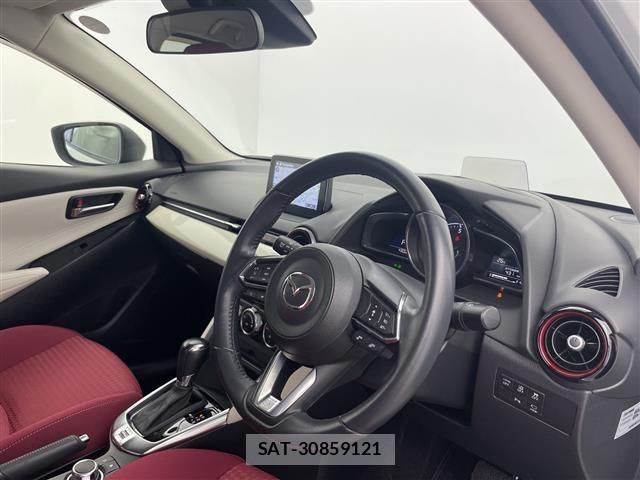 Mazda DEMIO 2018 8908112-6