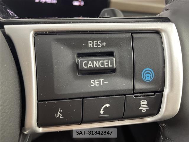 Nissan SERENA 2023 8927771-12