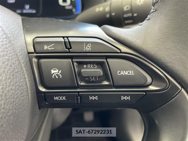 Toyota AQUA 2022 8705804-10