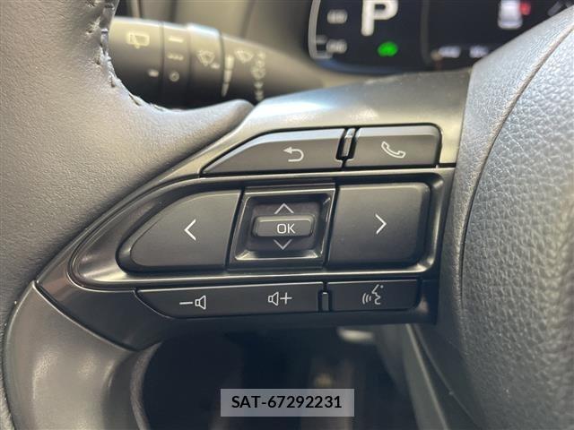 Toyota AQUA 2022 8705804-9