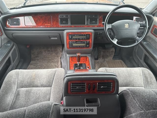 Toyota CENTURY 2005 8784944-2