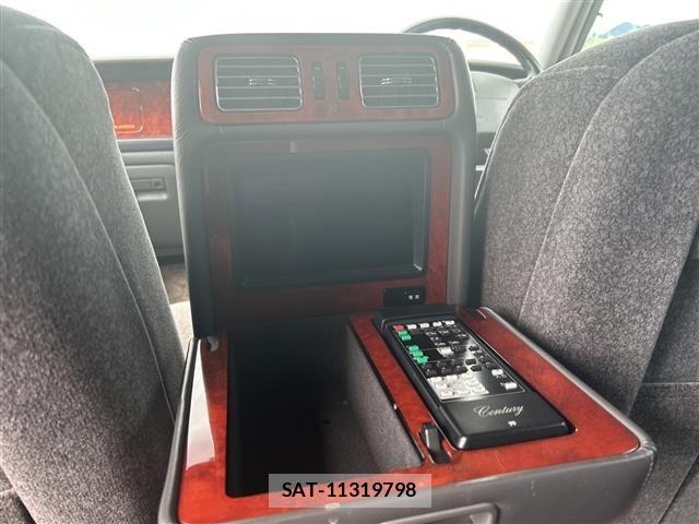 Toyota CENTURY 2005 8784944-4