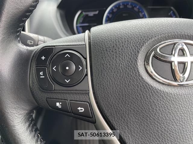Toyota NOAH 2014 8683582-2