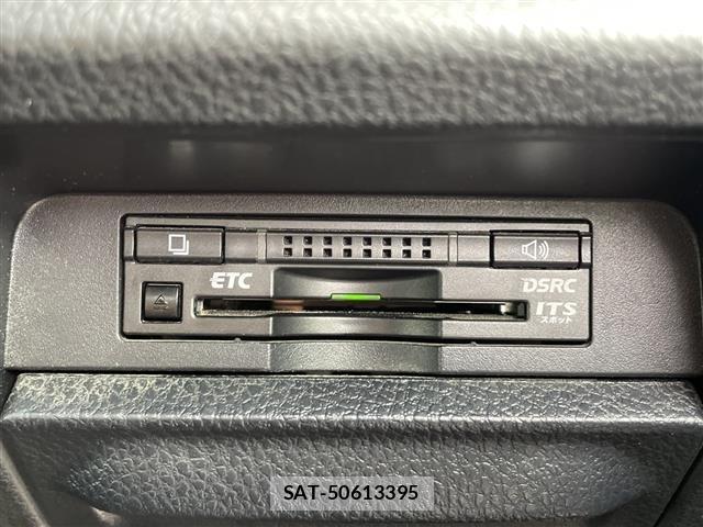 Toyota NOAH 2014 8683582-7