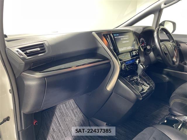 Toyota VELLFIRE 2017 8905353-4