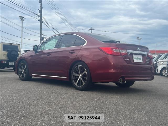 Subaru LEGACY B4 2015 8935599-11