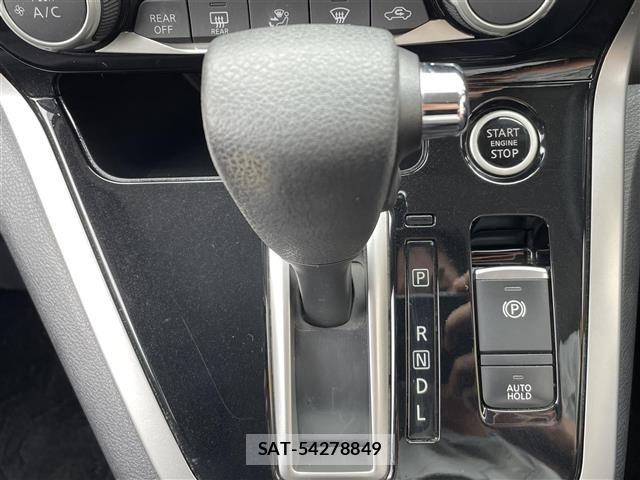 Nissan SERENA 2017 8927795-10