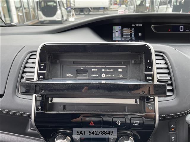 Nissan SERENA 2017 8927795-18