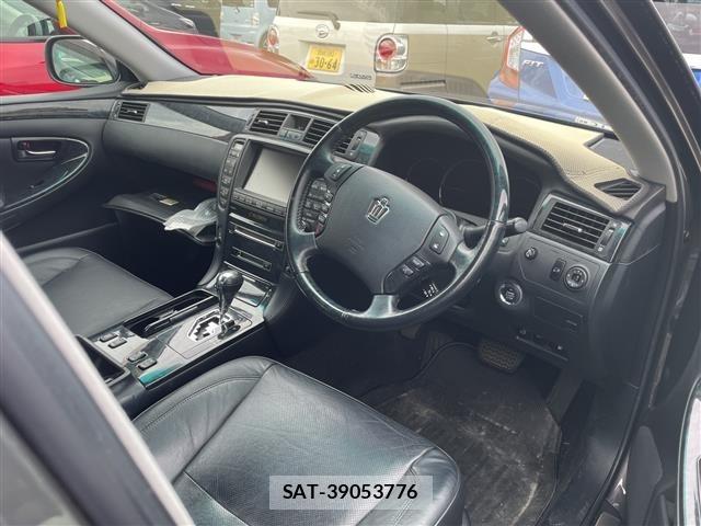 Toyota CROWN 2005 8680581-2