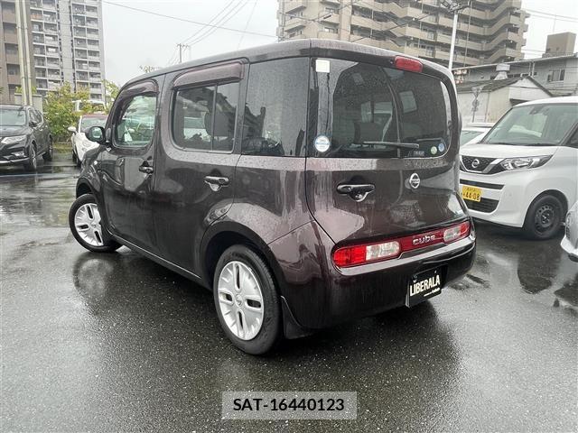 Nissan CUBE 2010 8908532-1