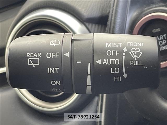 Mazda MAZDA2 2019 8910116-3