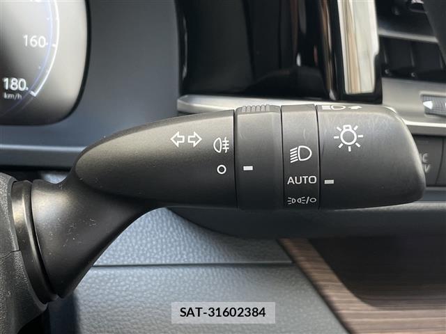 Toyota CROWN 2024 8680582-6