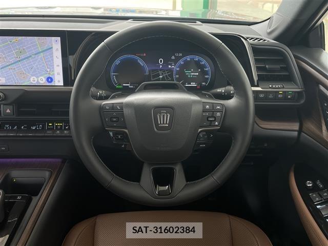 Toyota CROWN 2024 8680582-9