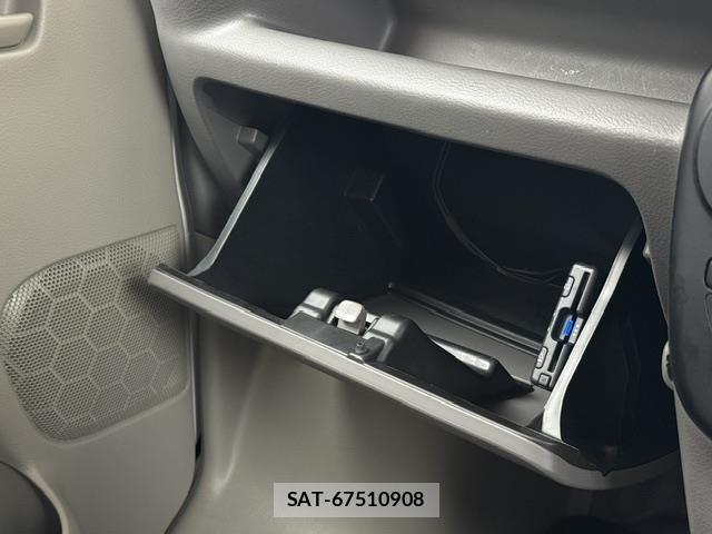 Suzuki EVERY 2021 8928063-2