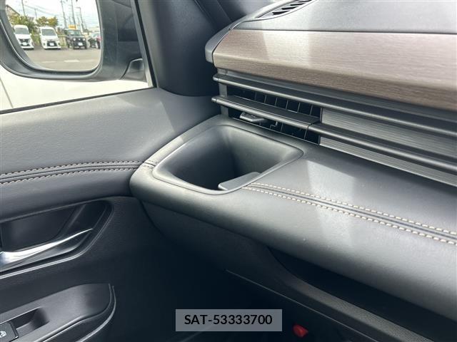 Nissan SERENA 2023 8927832-10