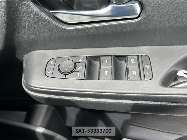 Nissan SERENA 2023 8927832-2
